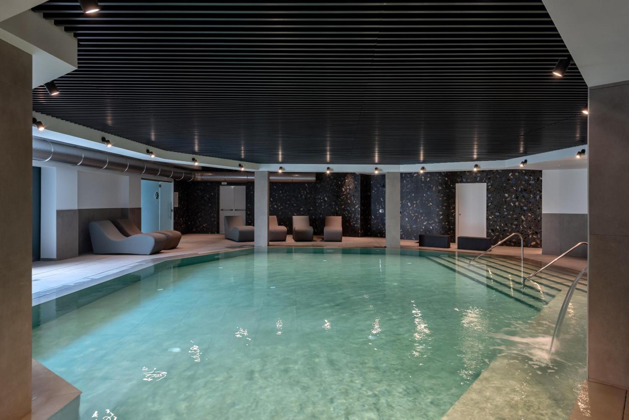 Hotel Royal Village Limone sul Garda Esterno foto