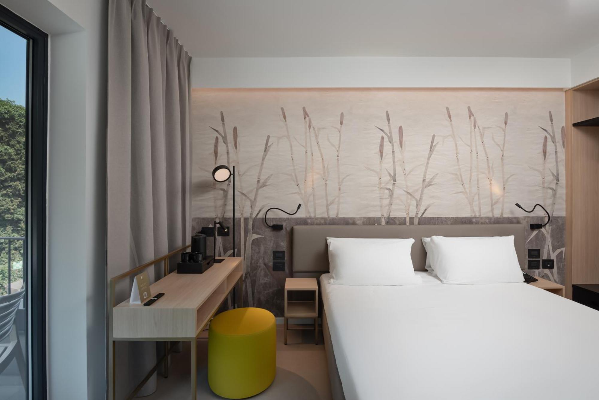 Hotel Royal Village Limone sul Garda Esterno foto